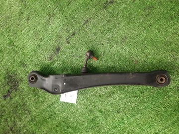 РЫЧАГ НА MITSUBISHI LANCER CEDIA CS2W 4G15