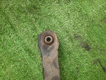 РЫЧАГ НА MITSUBISHI AIRTREK CU2W 4G63T