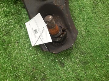 РЫЧАГ НА MAZDA BONGO FRIENDEE SGEW FE