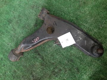 РЫЧАГ НА MITSUBISHI LIBERO CD2V 4G15