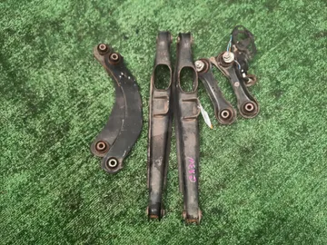 РЫЧАГ НА MITSUBISHI RVR GA3W 4B10