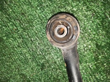 РЫЧАГ НА TOYOTA PROGRES JCG10 1JZ-GE