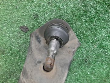 РЫЧАГ НА SUZUKI KIZASHI RE91S J24B