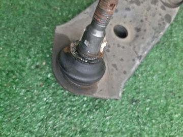 РЫЧАГ НА SUZUKI KIZASHI RE91S J24B