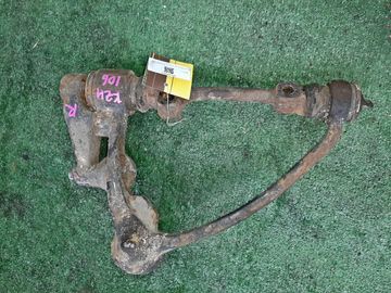 РЫЧАГ НА TOYOTA HIACE KZH106G 1KZ-TE