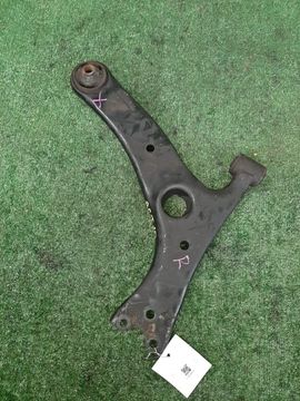РЫЧАГ НА TOYOTA OPA ZCT10 1ZZ-FE