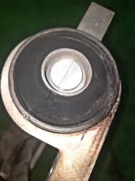РЫЧАГ НА NISSAN FUGA Y51 VQ37VHR