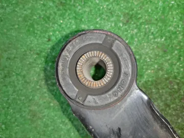 РЫЧАГ НА TOYOTA CROWN GRS182 3GR-FE