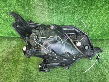 ФАРА НА TOYOTA ROOMY M900A