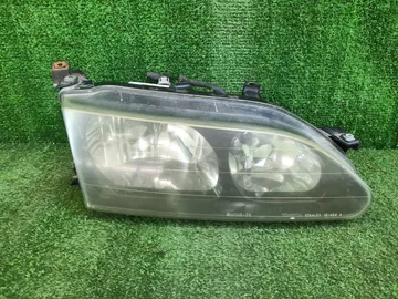 ФАРА НА TOYOTA COROLLA LEVIN AE111