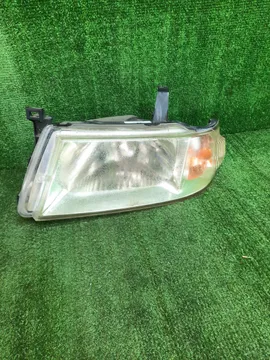 ФАРА НА MAZDA BONGO FRIENDEE SGLR