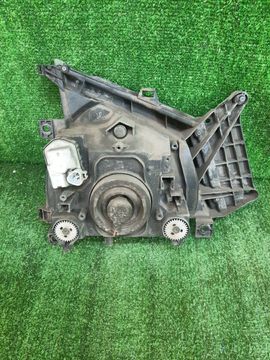 ФАРА НА ISUZU ELF NHR69