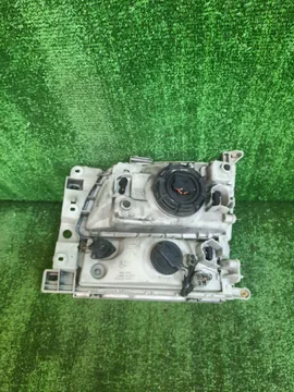 ФАРА НА NISSAN ELGRAND AVWE50