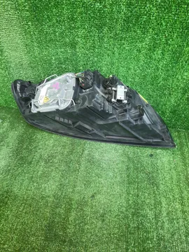 ФАРА НА VOLVO V50 MW43