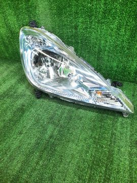 ФАРА НА HONDA FIT GE6
