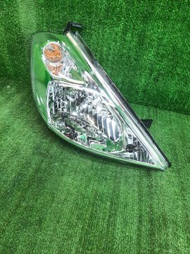 ФАРА НА NISSAN PRESAGE TU31