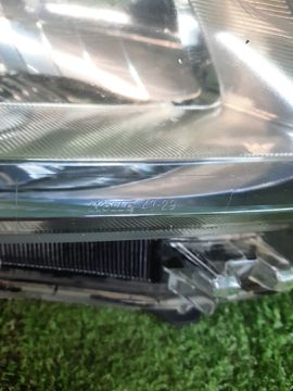 ФАРА НА TOYOTA PRIUS ZVW30