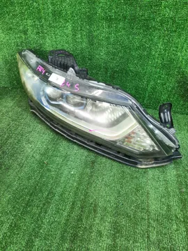 ФАРА НА HONDA JADE FR4