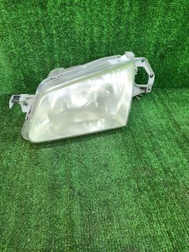 ФАРА НА MAZDA FAMILIA BJ5W