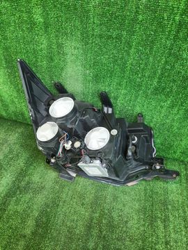 ФАРА НА MITSUBISHI DELICA D5 CV5W