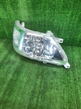 ФАРА НА NISSAN SERENA TC24