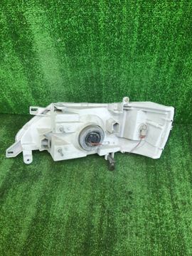 ФАРА НА NISSAN SERENA TC24