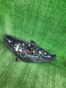 ФАРА НА TOYOTA WINDOM MCV30