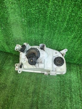 ФАРА НА TOYOTA HIACE KZH106G