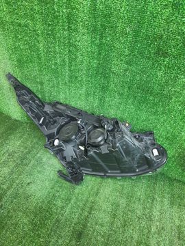 ФАРА НА PEUGEOT 208 A9