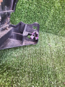 ФАРА НА MAZDA DEMIO DW3W