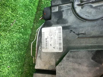 ФАРА НА VOLVO V50 MW43
