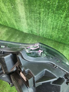 ФАРА НА PEUGEOT 208 A9