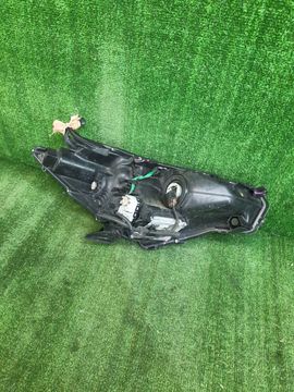 ФАРА НА TOYOTA PRIUS ALPHA ZVW41W