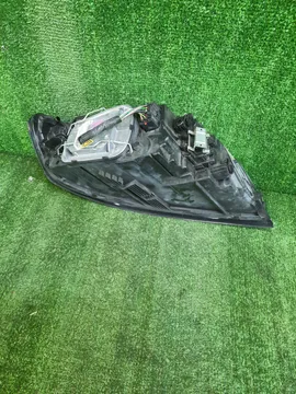 ФАРА НА VOLVO V50 MW43