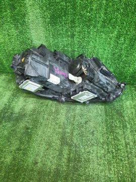 ФАРА НА VOLKSWAGEN TOURAN 1T1