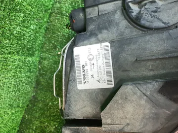 ФАРА НА VOLVO V50 MW43