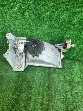 ФАРА НА MAZDA DEMIO DW3W