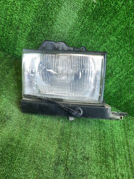 ФАРА НА ISUZU BIGHORN UBS69GW