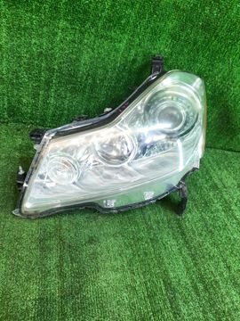 ФАРА НА NISSAN FUGA Y50