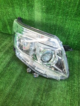 ФАРА НА TOYOTA NOAH ZRR80G