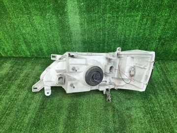 ФАРА НА NISSAN SERENA TC24