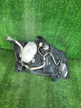 ФАРА НА NISSAN STAGEA M35