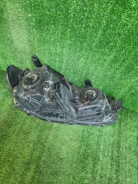 ФАРА НА MITSUBISHI AIRTREK CU2W