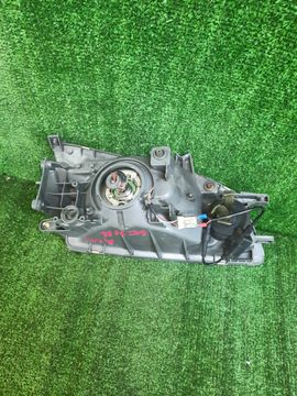 ФАРА НА TOYOTA GRANVIA KCH16W