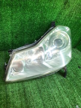 ФАРА НА NISSAN FUGA Y50
