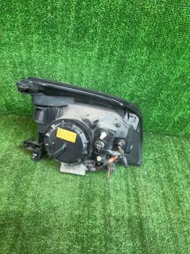 ФАРА НА NISSAN X-TRAIL T30