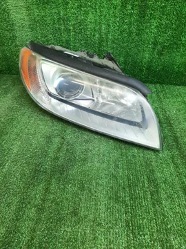 ФАРА НА VOLVO V70 BW56