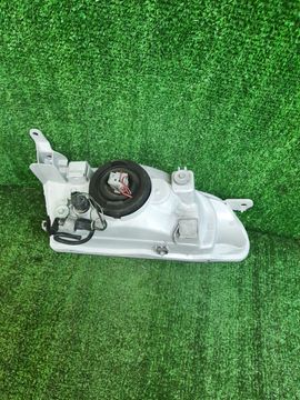 ФАРА НА TOYOTA SPRINTER AE110