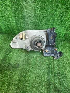 ФАРА НА TOYOTA STARLET EP82