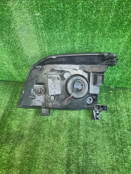 ФАРА НА NISSAN X-TRAIL T30